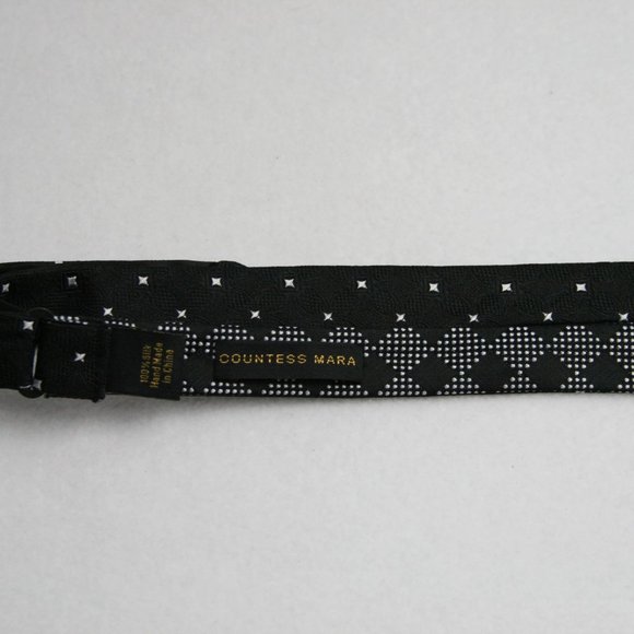 NEW COUNTESS MARA Black Diamond Reversible Bow Tie - Picture 3 of 4